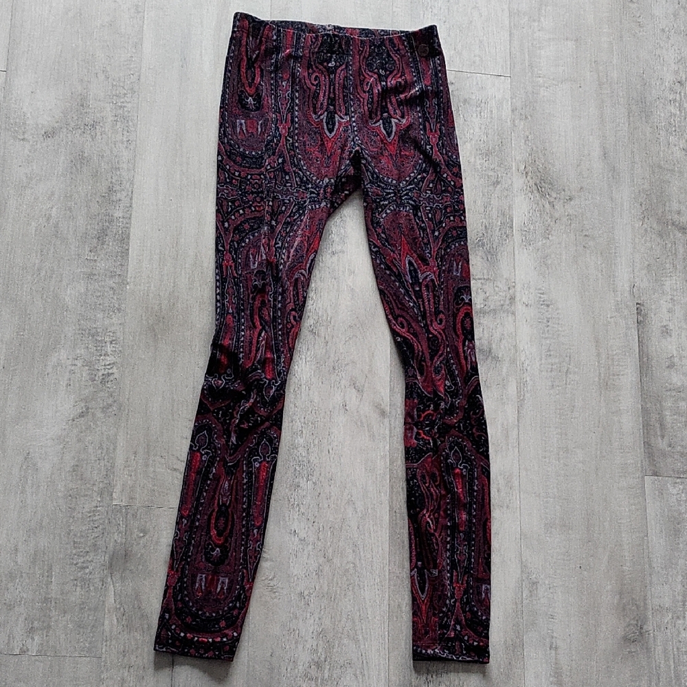 Velvet Paisley Patterned Leggings